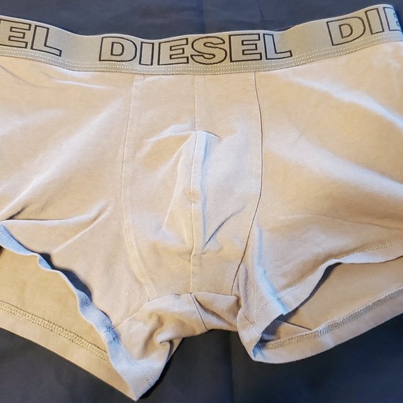 Diesel "The Essential" Trunks Size S - Picture 1 of 3